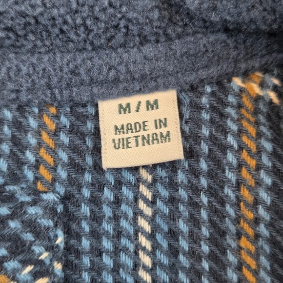 Orvis Big Bear Heavyweight Flannel Shirt Men's M Blue Plaid Pockets Outdoors - Picture 4 of 8